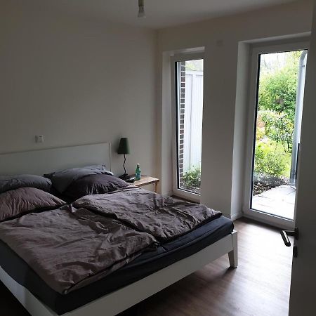 Schones Privatzimmer In Einem Neubau Oldenburg Exterior photo